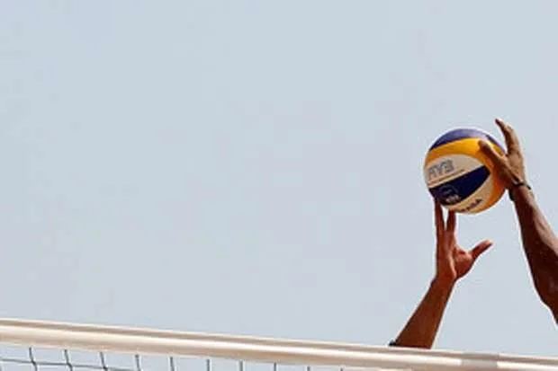 DIY-beach-volleyball