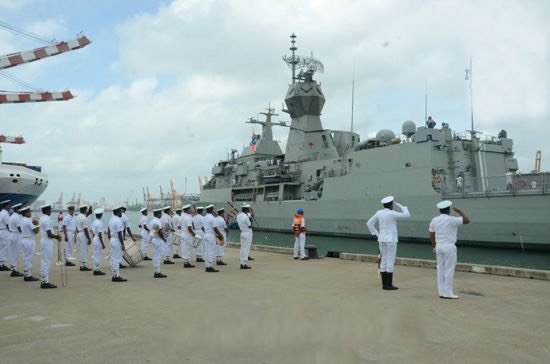 Australian_naval_ship_HMAS