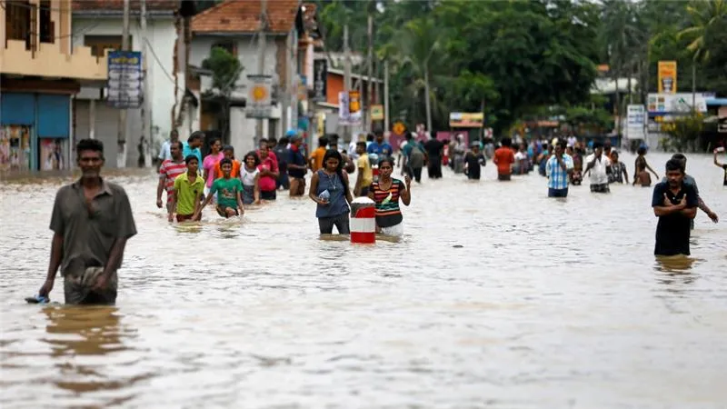 Exit-and-entry-points-of-interchange-at-Biyagama-road-on-Southern-expressway-are-closed-due-to-flooding