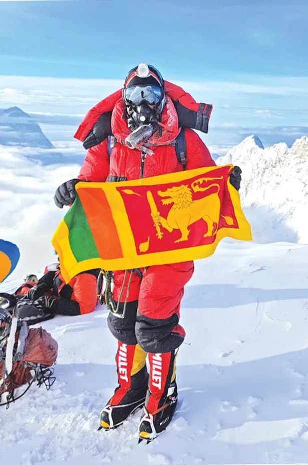 Johann-Summit_fmt