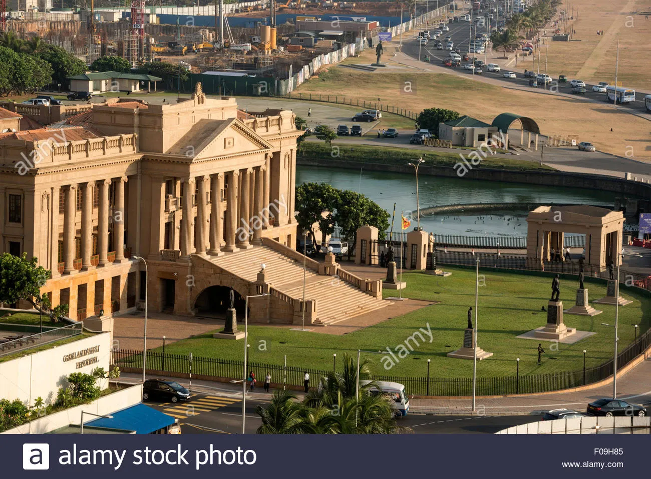 the-old-parliament-building-is-the-presidential-secretariat-and-office-F09H85